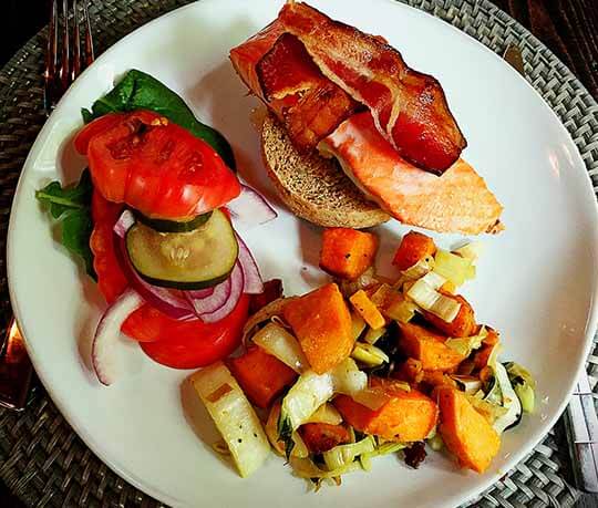 salmon blt